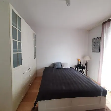 Wygodny Apartament Blisko Plazy W Gdyni Redlowo Апартаменты *